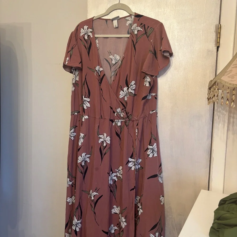 Ava & Viv Plus Size Floral Wrap Maxi‎ Dress Mauve Short Sleeve - Picture 2 of 6